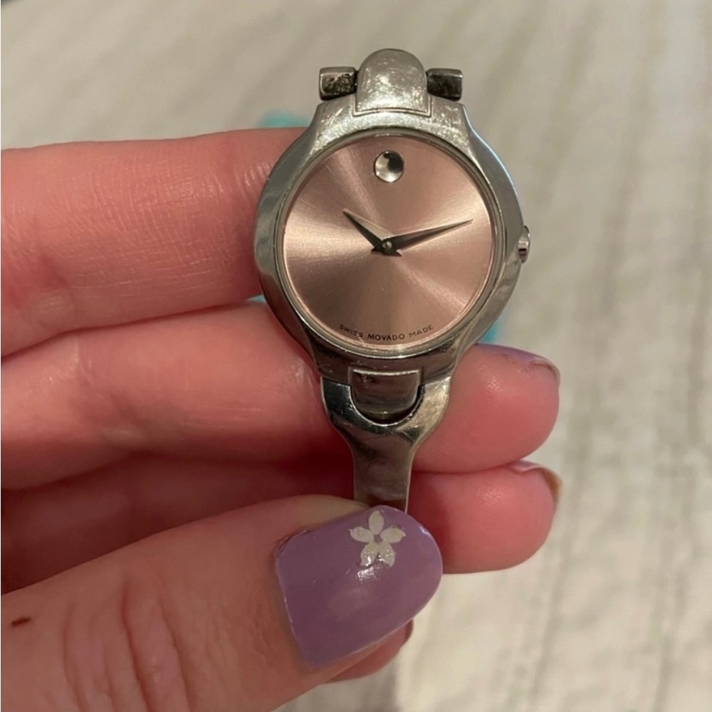Movado pink faced rare watch - Picture 2 of 7
